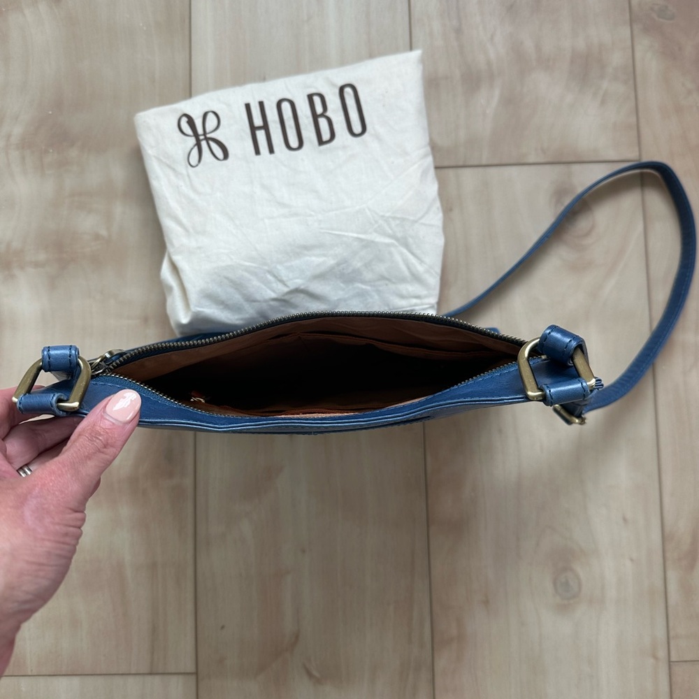 HOBO Cobalt Blue Leather Crossbody Bag with Adjustable Strap - Picture 5 of 9